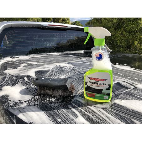 Bowden's Own Plush Detailing Brush