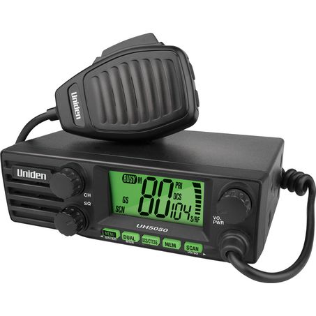 Uniden 12/24V 80 Channel UHF Radio